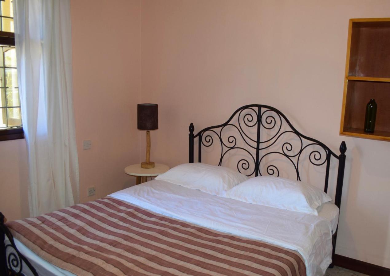 Bed and Breakfast Stasumo House Аруша Экстерьер фото